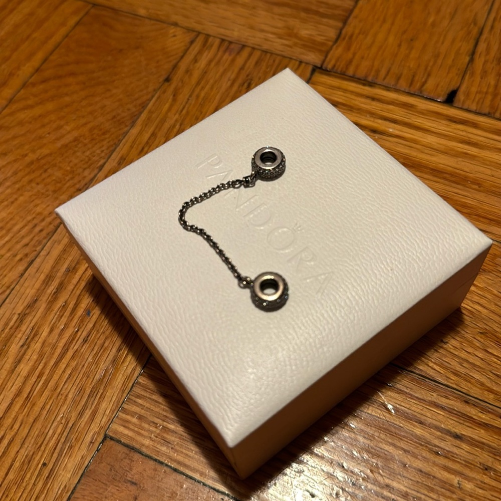Pandora safety chain charm